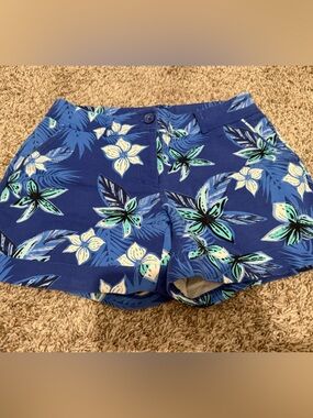Apt. 9 Blue Tropical Floral Shorts